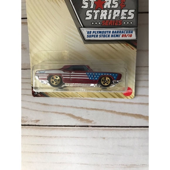 Hot Wheels Set of 2 Stars and Stripes Series 9/10 and 10/10 - Picture 2 of 5